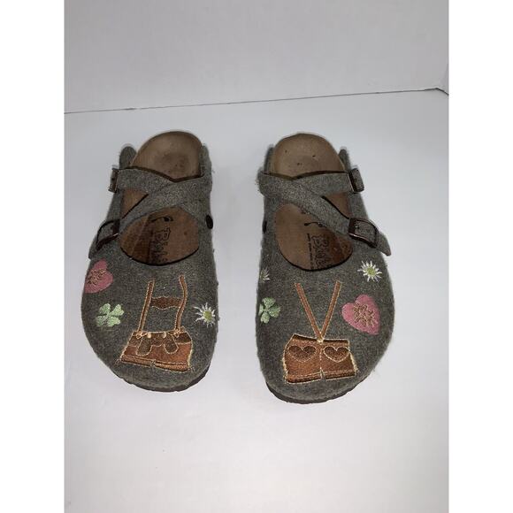 Birkenstock Shoes - Birkis Birkenstock Gray Felt Slide Size 39 US 8 Overalls Hearts Four Leaf Clover